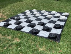 Giant Checkers